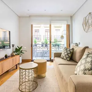 https://luxury-jauregi-old-town-by-mara-mara.sansebastianhotels.net